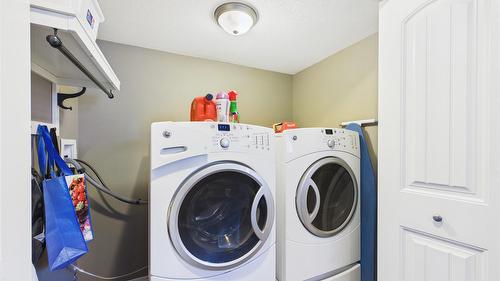 1516 20Th Avenue, Cranbrook, BC - Indoor Photo Showing Laundry Room