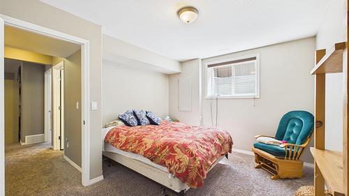 1516 20Th Avenue, Cranbrook, BC - Indoor Photo Showing Bedroom