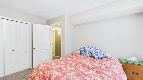 1516 20Th Avenue, Cranbrook, BC - Indoor Photo Showing Bedroom