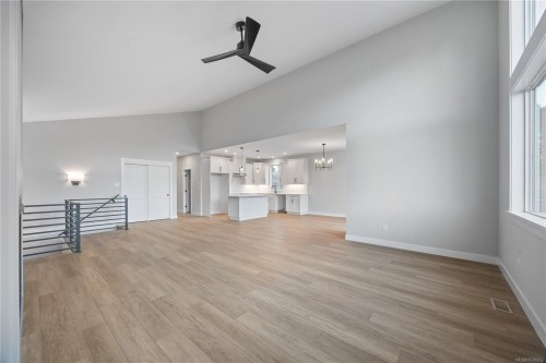 145 Marina View Dr, Ladysmith, BC 