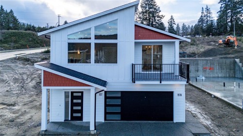 145 Marina View Dr, Ladysmith, BC 