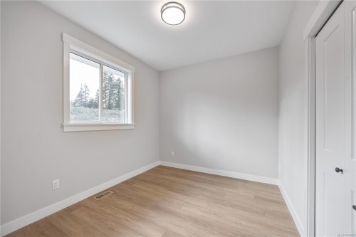 145 Marina View Dr, Ladysmith, BC 