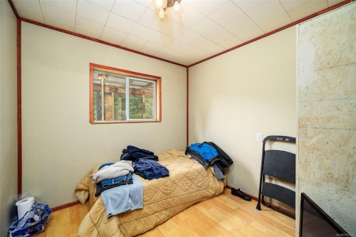 400 Dyer Rd, Sayward, BC 