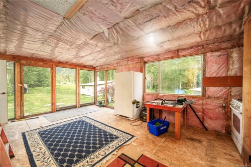 400 Dyer Rd, Sayward, BC 