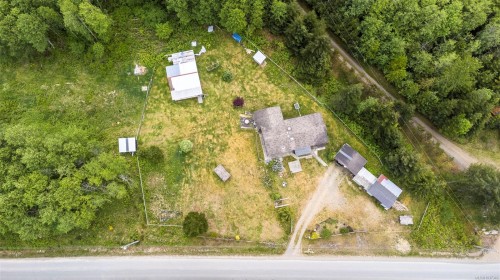 400 Dyer Rd, Sayward, BC 
