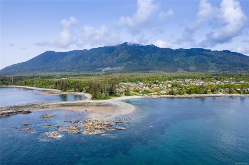 1082 Sixth Ave, Ucluelet, BC 