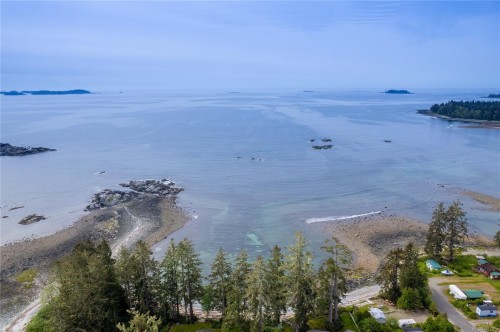 1082 Sixth Ave, Ucluelet, BC 
