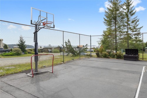 1082 Sixth Ave, Ucluelet, BC 