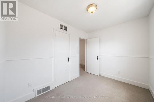 61 Sutherland Drive, Toronto, ON - Indoor Photo Showing Other Room