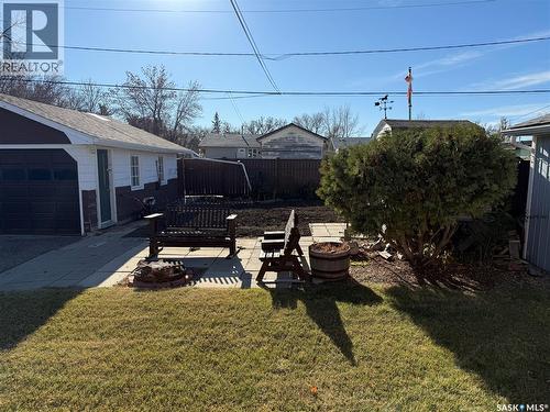 326 3Rd Avenue Sw, Eston, SK - Outdoor