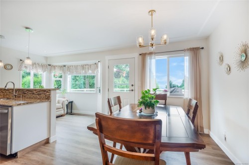 5920 Mosley Rd, Courtenay, BC 