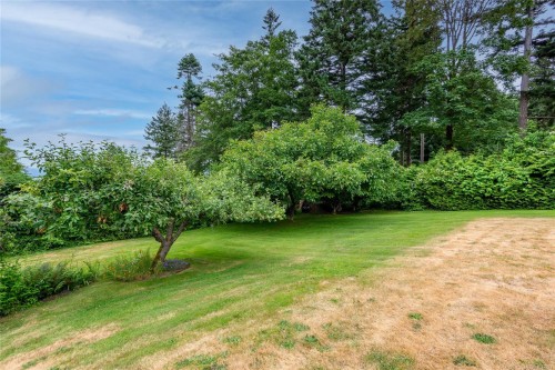 5920 Mosley Rd, Courtenay, BC 
