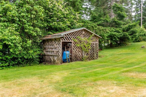5920 Mosley Rd, Courtenay, BC 