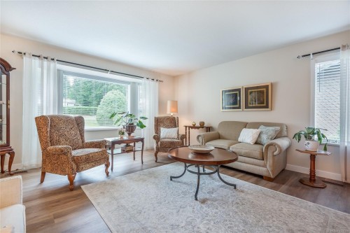 5920 Mosley Rd, Courtenay, BC 