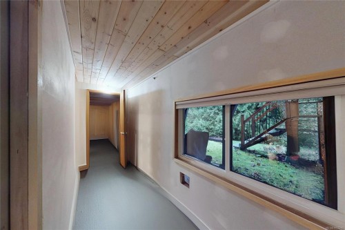2241 Benko Rd, Mill Bay, BC 