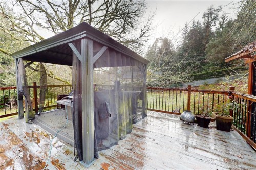 2241 Benko Rd, Mill Bay, BC 
