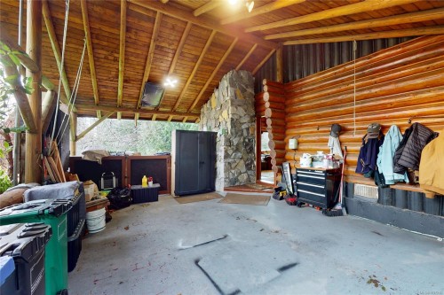 2241 Benko Rd, Mill Bay, BC 