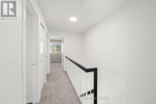 93 Hewitt Way, Ottawa, ON - Indoor Photo Showing Other Room