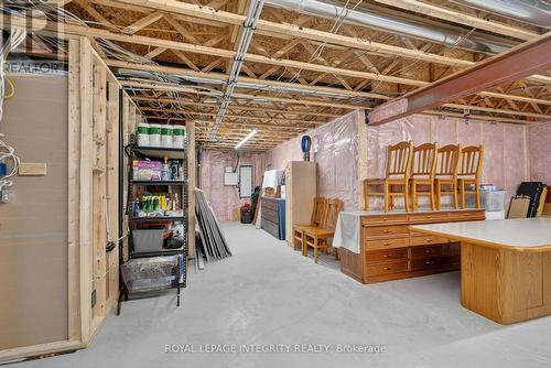 724 Parade Drive, Ottawa, ON - Indoor Photo Showing Basement