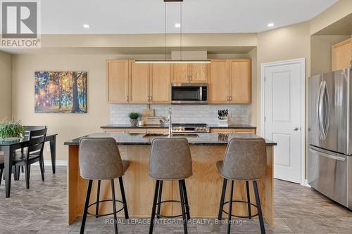724 Parade Drive, Ottawa, ON - Indoor Photo Showing Other Room