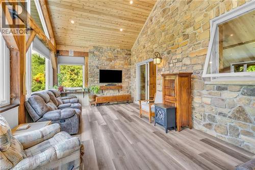 5594 First Line, Erin, ON - 