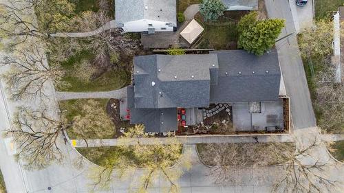 449 Lyndale Dr, Winnipeg, MB 