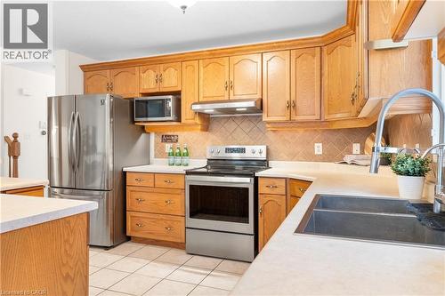131 Swift Crescent, Guelph, ON - Indoor Photo Showing Kitchen With Double Sink