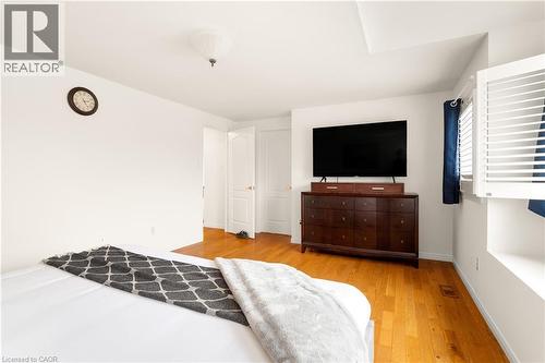131 Swift Crescent, Guelph, ON - Indoor Photo Showing Bedroom