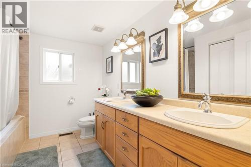 131 Swift Crescent, Guelph, ON - Indoor Photo Showing Bathroom