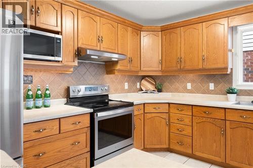 131 Swift Crescent, Guelph, ON - Indoor Photo Showing Kitchen