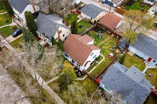 56 Monck Ave, Winnipeg, MB 