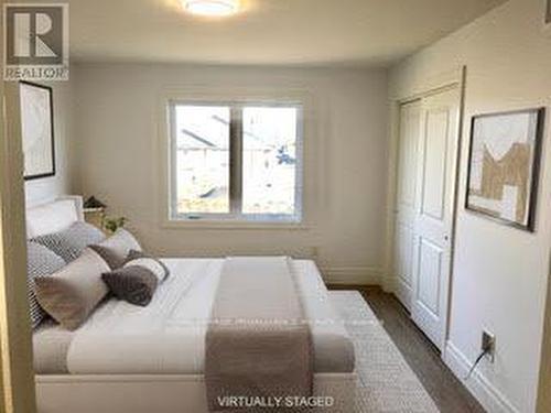 72 Campbell Crescent, Prince Edward County (Picton Ward), ON - Indoor Photo Showing Bedroom