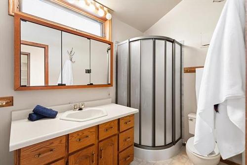 394 Thompson Dr, Winnipeg, MB 