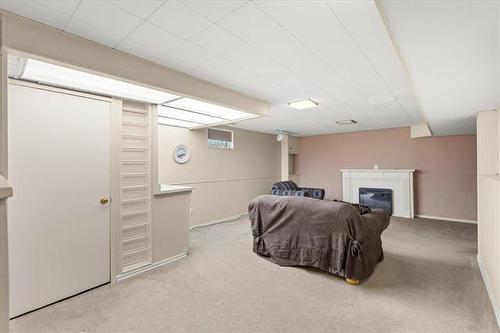 394 Thompson Dr, Winnipeg, MB 