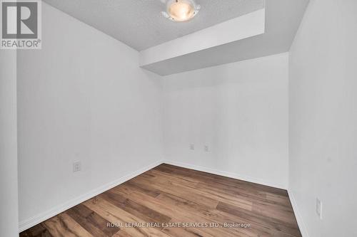 Den - 502 - 125 Western Battery Road, Toronto, ON - Indoor Photo Showing Other Room