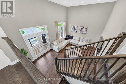 2835 Foxden Square, Pickering, ON - Indoor Photo Showing Other Room