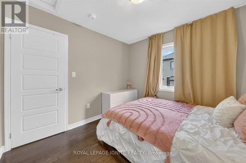 2835 Foxden Square, Pickering, ON - Indoor Photo Showing Bedroom