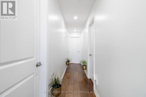 2386 Natasha Circle, Oakville, ON - Indoor Photo Showing Other Room