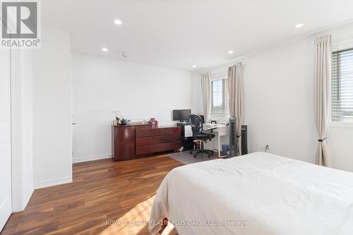 2386 Natasha Circle, Oakville, ON - Indoor Photo Showing Bedroom