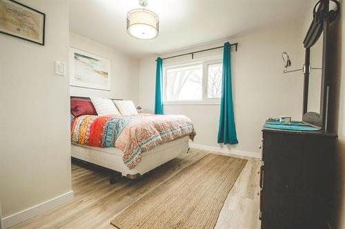 446 Yale Ave, Winnipeg, MB 