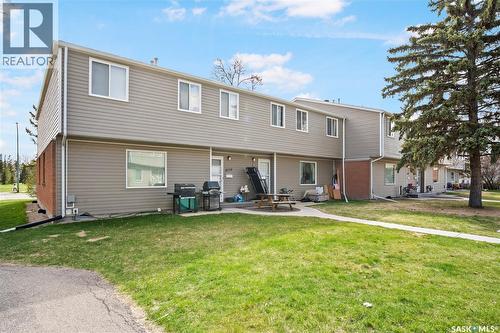 4122 Castle Road, Regina, SK - Outdoor