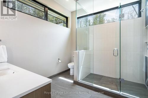 110 Pheasant Run, Blue Mountains, ON - Indoor Photo Showing Bathroom