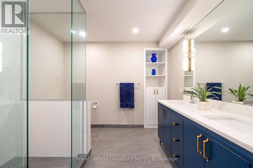 110 Pheasant Run, Blue Mountains, ON - Indoor Photo Showing Bathroom