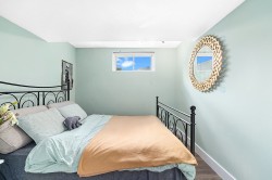 Bedroom - 