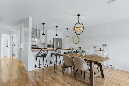 Salle à manger - 576 Rue Du Mont-Brome, Granby, QC - Indoor Photo Showing Dining Room