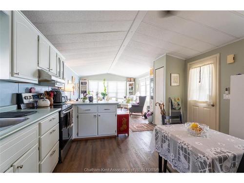 144 Dunkirk Drive, Chatham, ON 