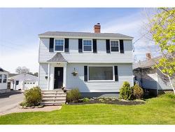 253 Gibson ST  Fredericton, NB E3A 4E5