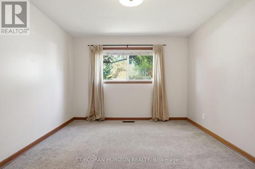34 Yule Place, Kitchener, ON - Indoor Photo Showing Other Room