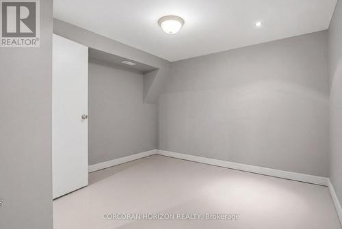 34 Yule Place, Kitchener, ON - Indoor Photo Showing Other Room