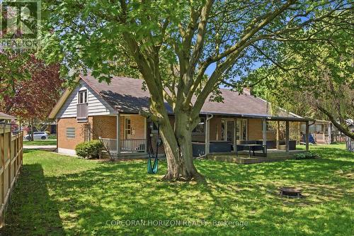 34 Yule Place, Kitchener, ON - Outdoor